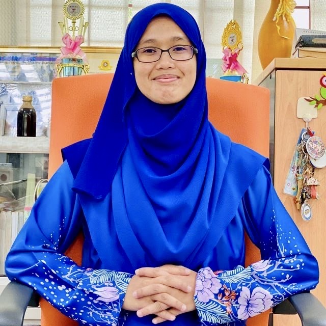 PUTRI HIDAYATUL ISTIQAMAH HUSSAIN